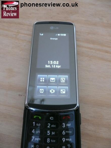 lg-kf600-open-screen